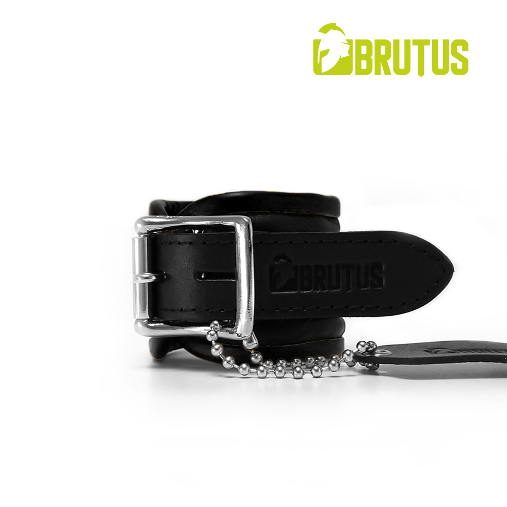 BRUTUS LEATHER WRIST RESTRAINTS